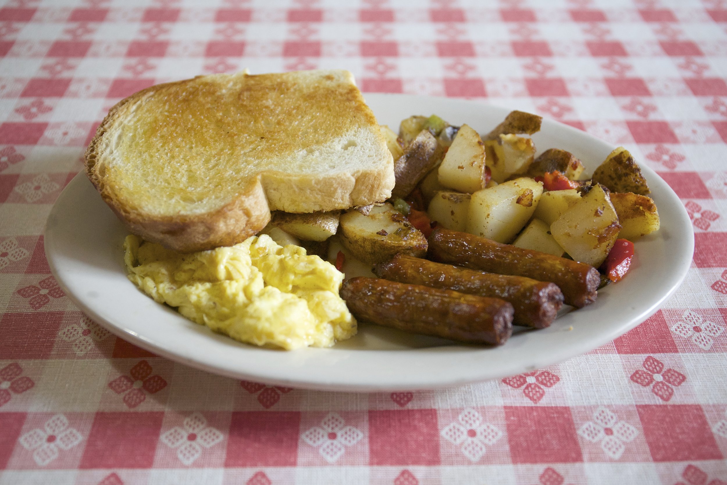 Picture - Cookhouse - 5 - Full Plate Picture of Eggs, Sausage, Potatoes & Toast (ID 66).jpg